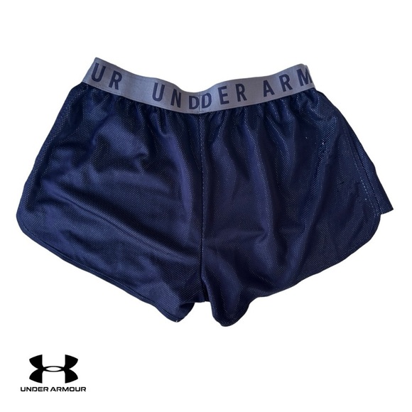 UNDER ARMOUR WOMEN'S HEATGEAR LOOSE FIT SHORTS SIZE SMALL PURPLE - Picture 2 of 9